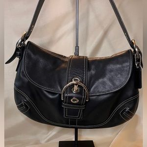 Vintage Beautiful Coach Black Leather Shoulder Bag
